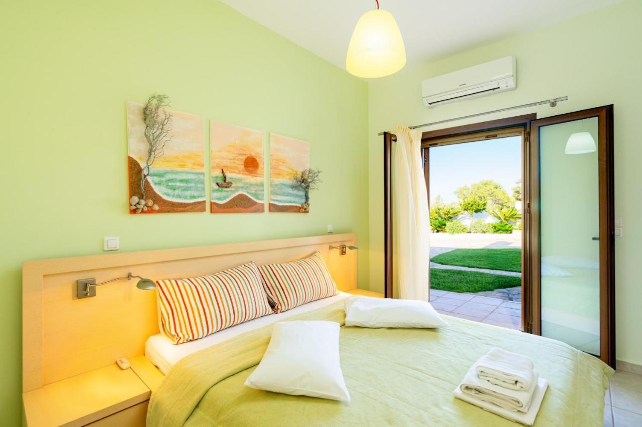 Georgia'S Apartments Kouremenos Beach Anevato Экстерьер фото